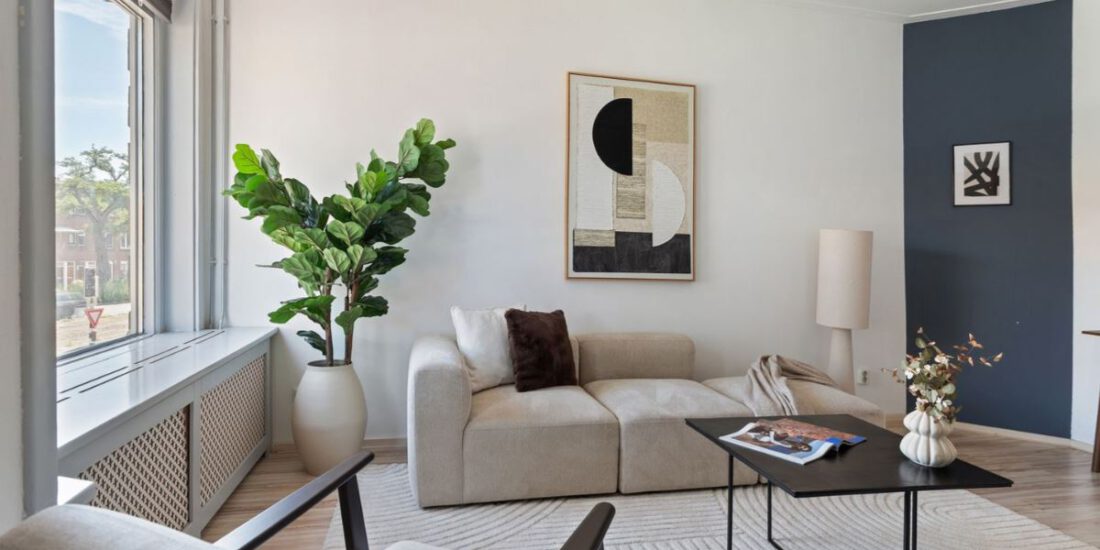 Verkoopstyling rivierenbuurt woonkamer