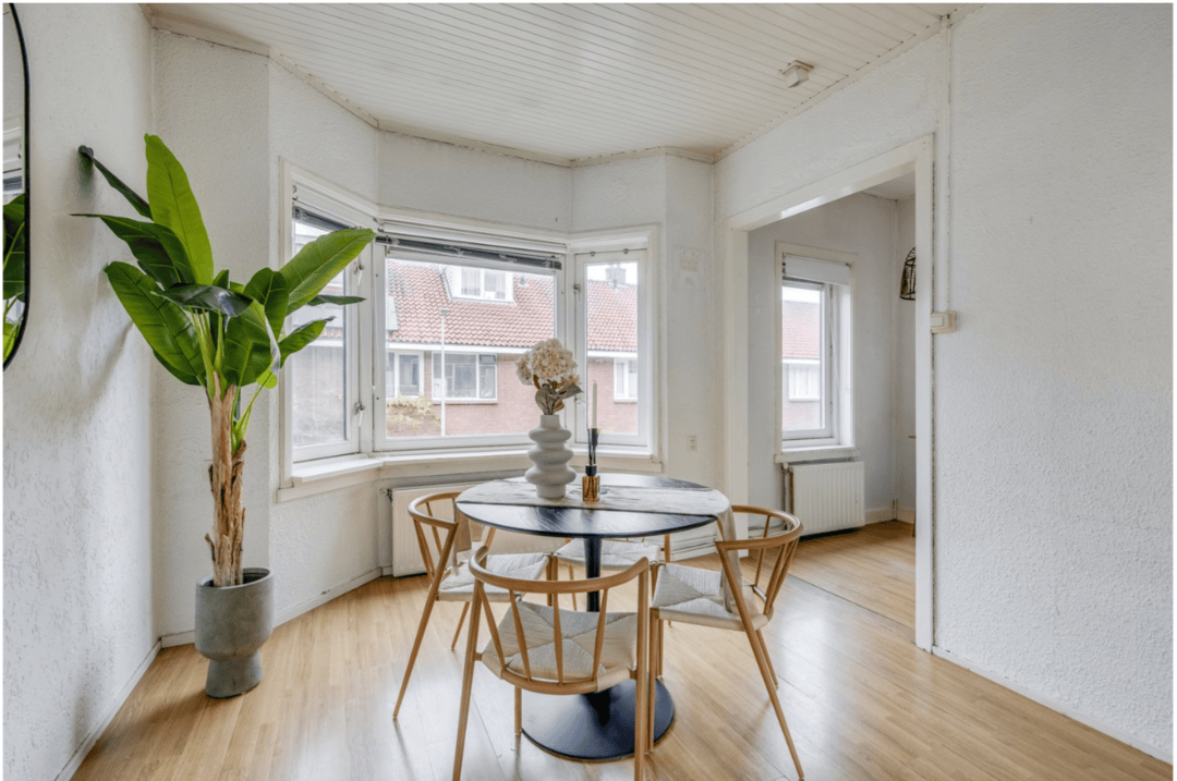 Rivierenwijk styling eetkamer